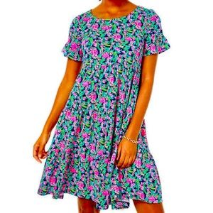 Lilly!!! BNWT Jodee Short Sleeve Dress. Low Tide Navy Floral